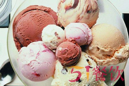 百纯冰淇淋加盟费多少-打造天然健康冰淇淋-51餐饮网